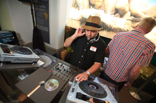 Scott Spinning, Nightlife photo