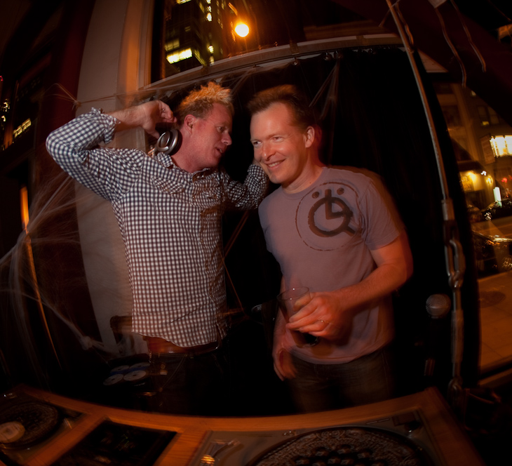 Spesh and Jondi, Qoöl photo