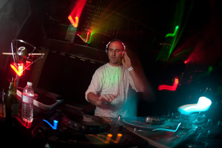 Jeff Richmond, Steady photo