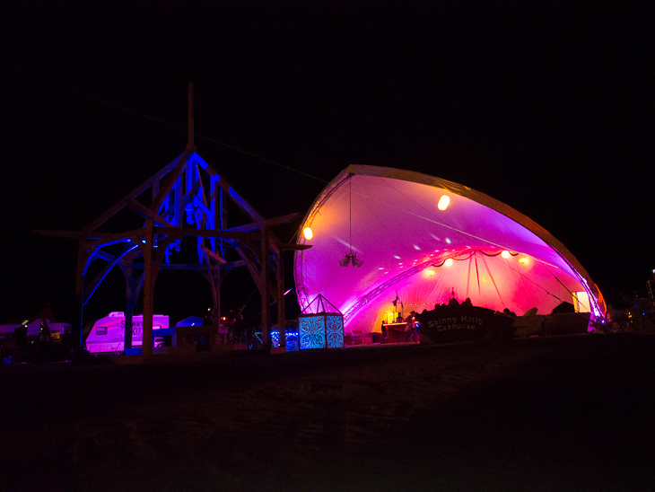 Skinny Kitty Teahouse, Burning Man photo