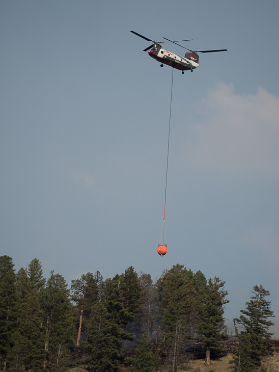 Chinook and Helibucket, Goat Creek Fire photo