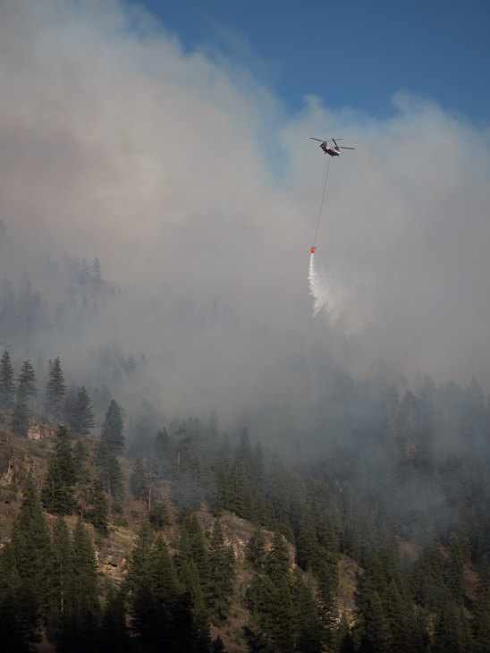 Helicopter Bucket Drop, Goat Creek Fire photo