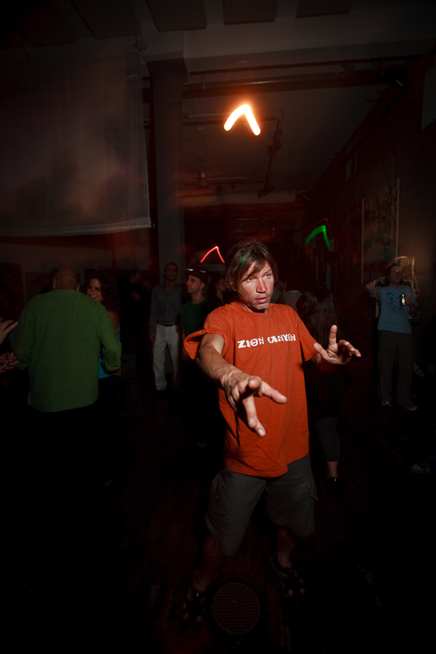 Qoöl and 111 Minna photo